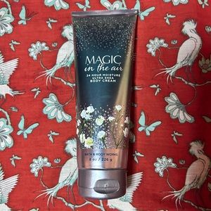 Magic in the Air Ultra Shea Body Cream🧚‍♀️